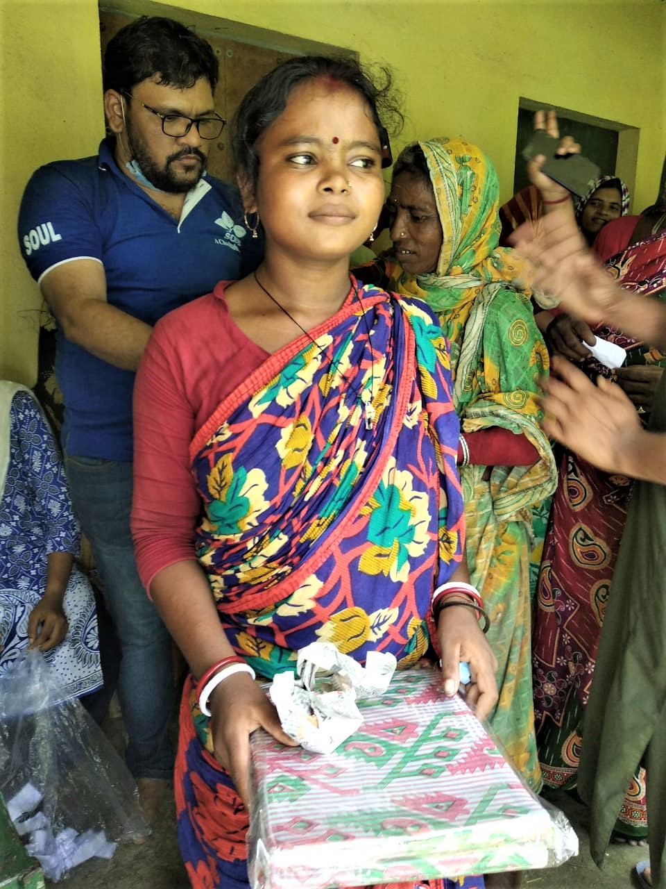New Clothes Distribution